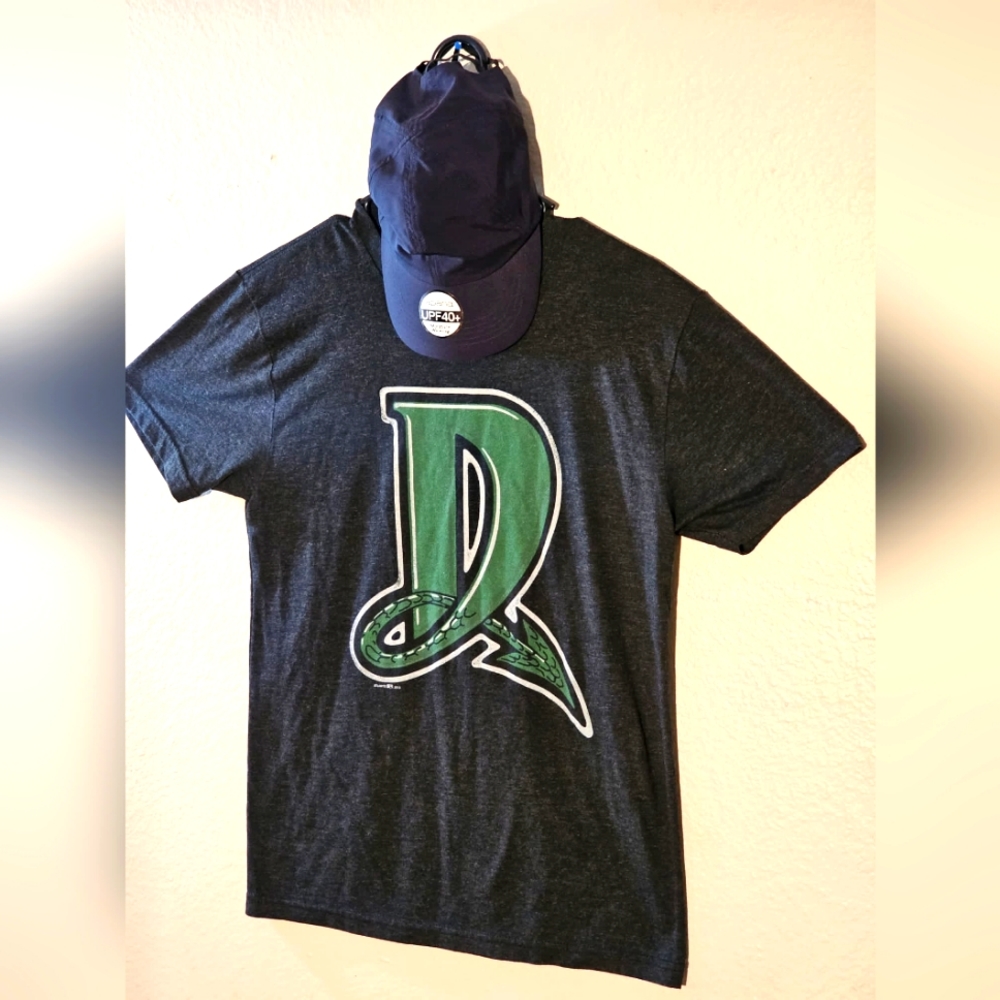 Dayton Dragons Active T-Shirt Size S